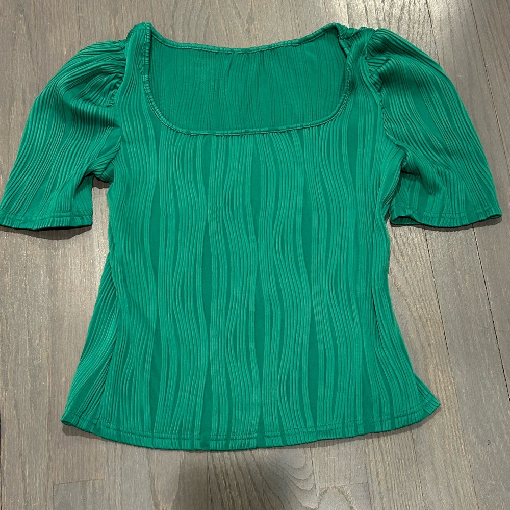 Green Women's Top y.